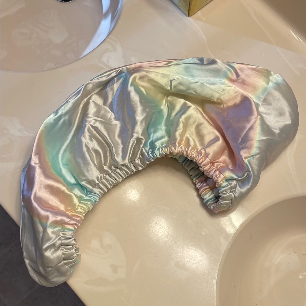 Kitsch Satin Hair Wrap Aura Like New!